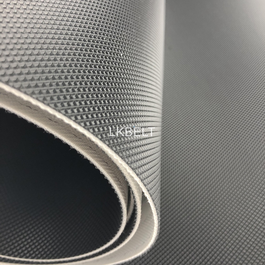 Treadmill running surface and belt edge