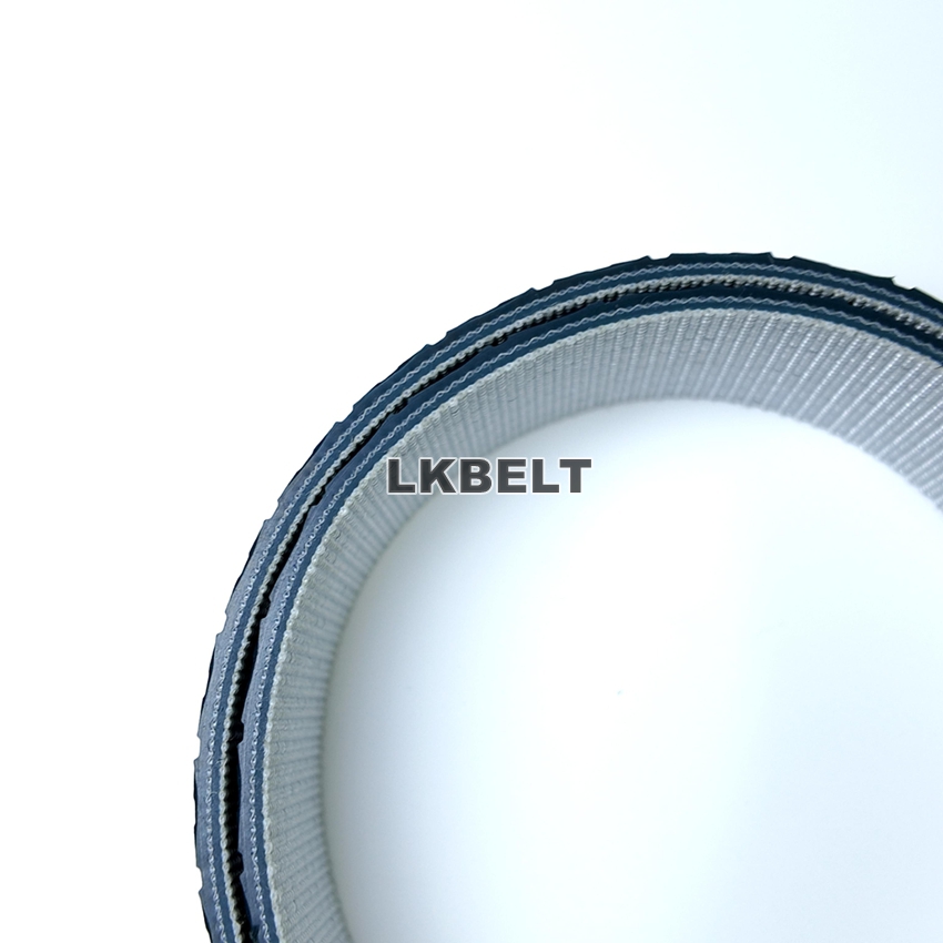 Edge view of the patterned PVC conveyor belt