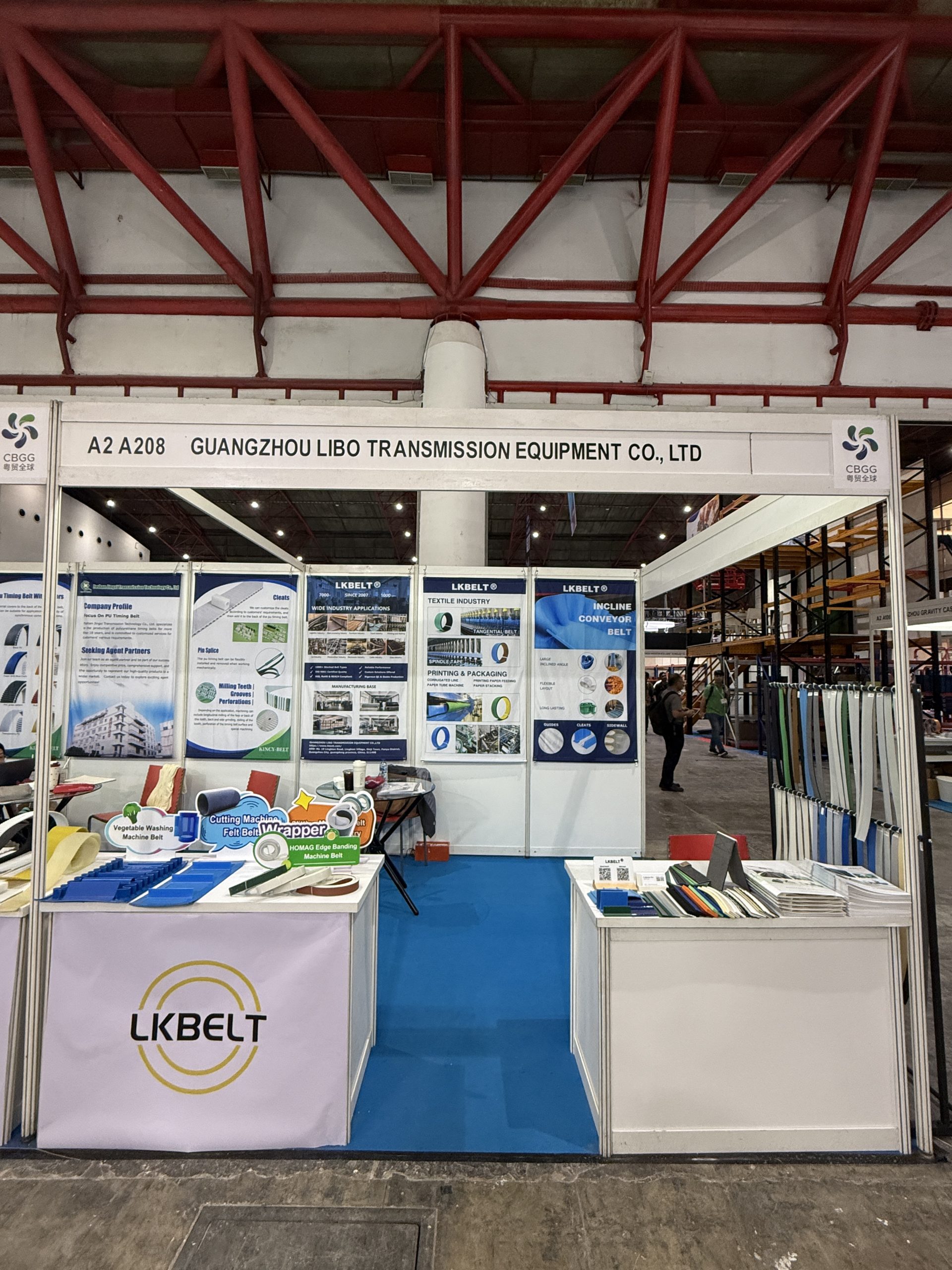 LKBELT exhibition booth with sample counters and belt racks